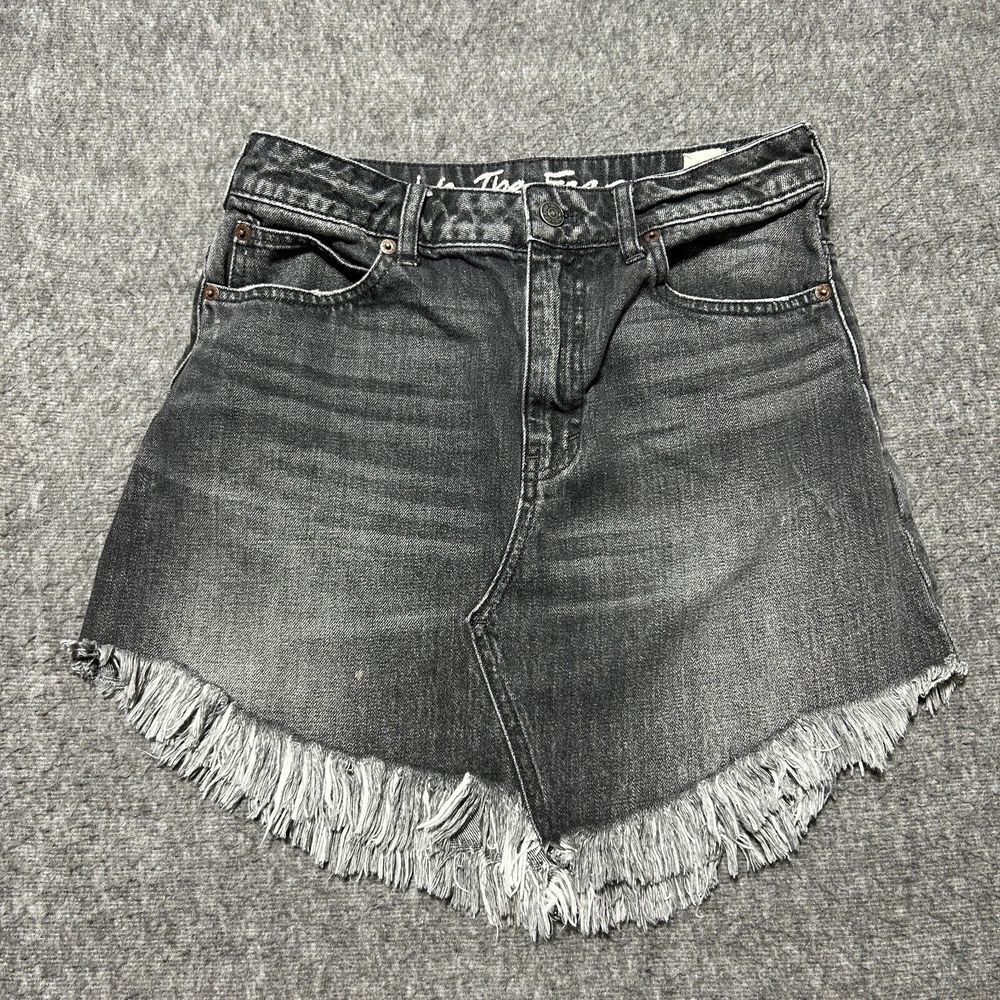 We The Free People Mini Skirt‎ Size 27 Distressed Denim Button Fly Cutoff Black